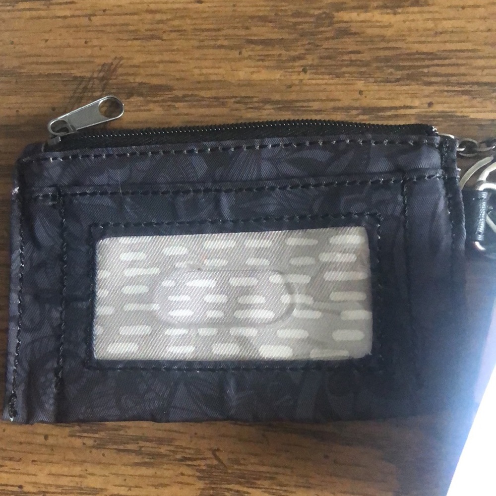 Sakroots mini wallet with crossbody strap - Picture 4 of 8